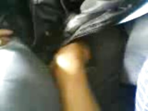 கணவன் தனது மனைவியை வ ...